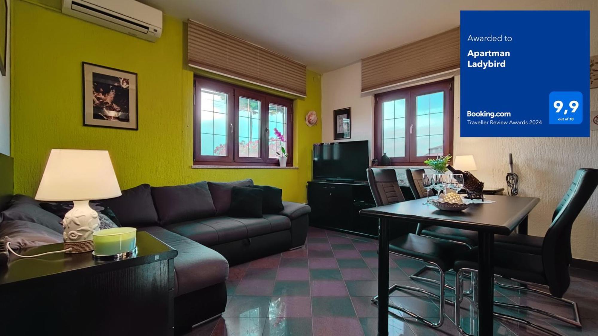 Apartman Ladybird Pula Extérieur photo